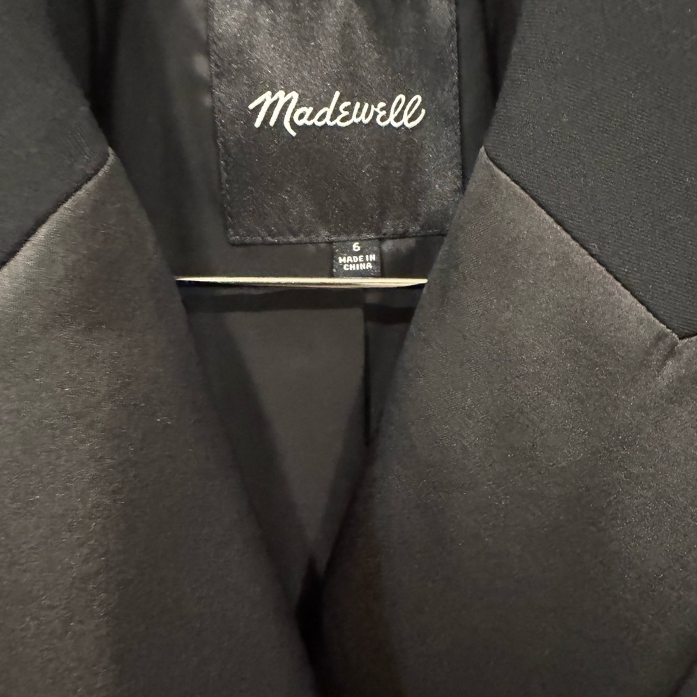 Madewell Black Cropped Double-Breasted Blazer - Picture 9 of 11